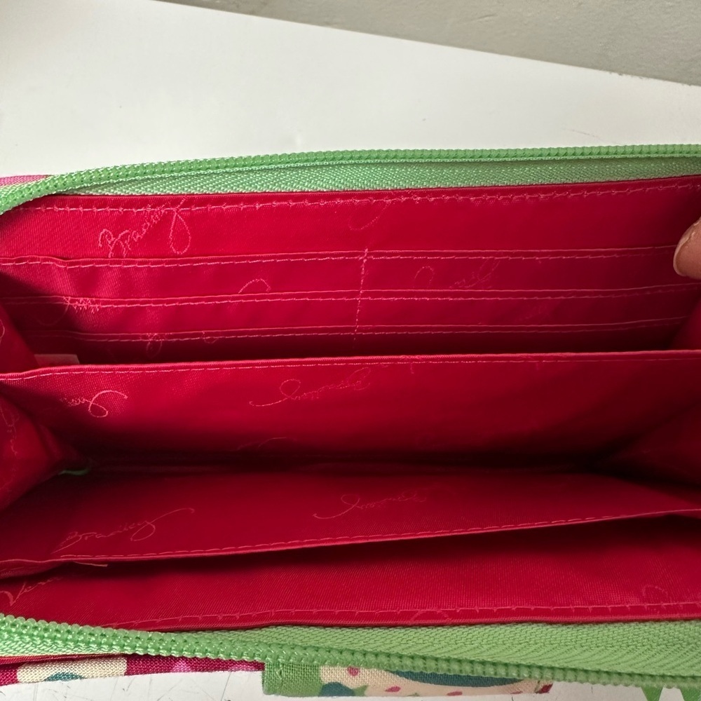 VERA BRADLEY Turnlock Wallet   "TUTTI FRUTTI"   Brand New with tags - Picture 6 of 7